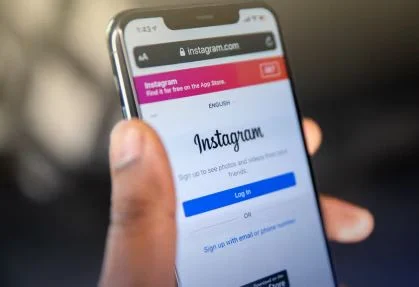 Instagram for Lawyers: Stories and Reels Marketing Your Law Firm
